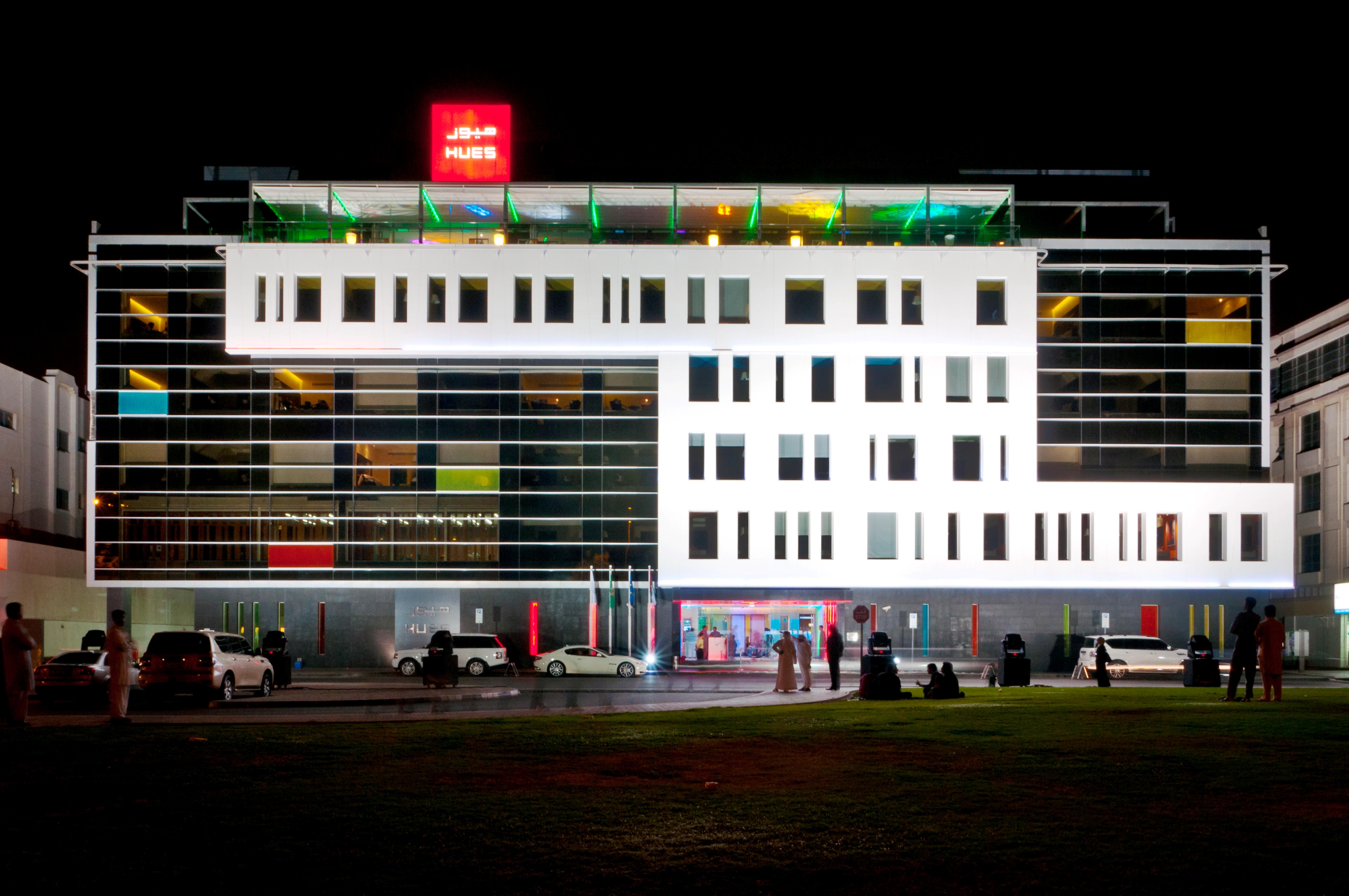 Hues Boutique Hotel Dubai Exterior photo